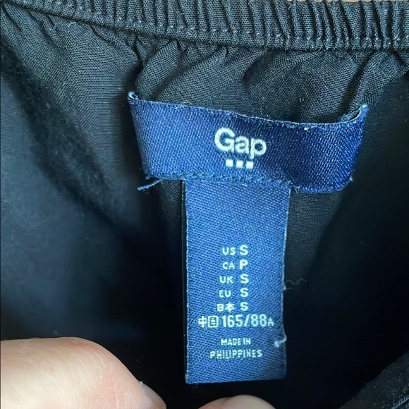 GAP Classic Black Tank Romper - Picture 2 of 6